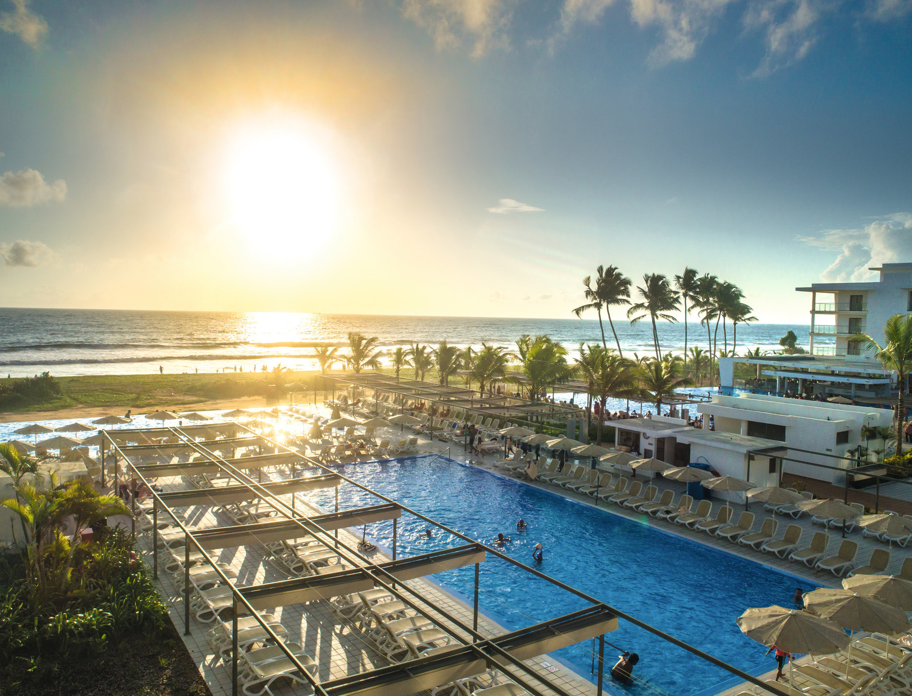 Riu Hotel Sri Lanka Now Open for Tourists - Holiday Guide Magazine